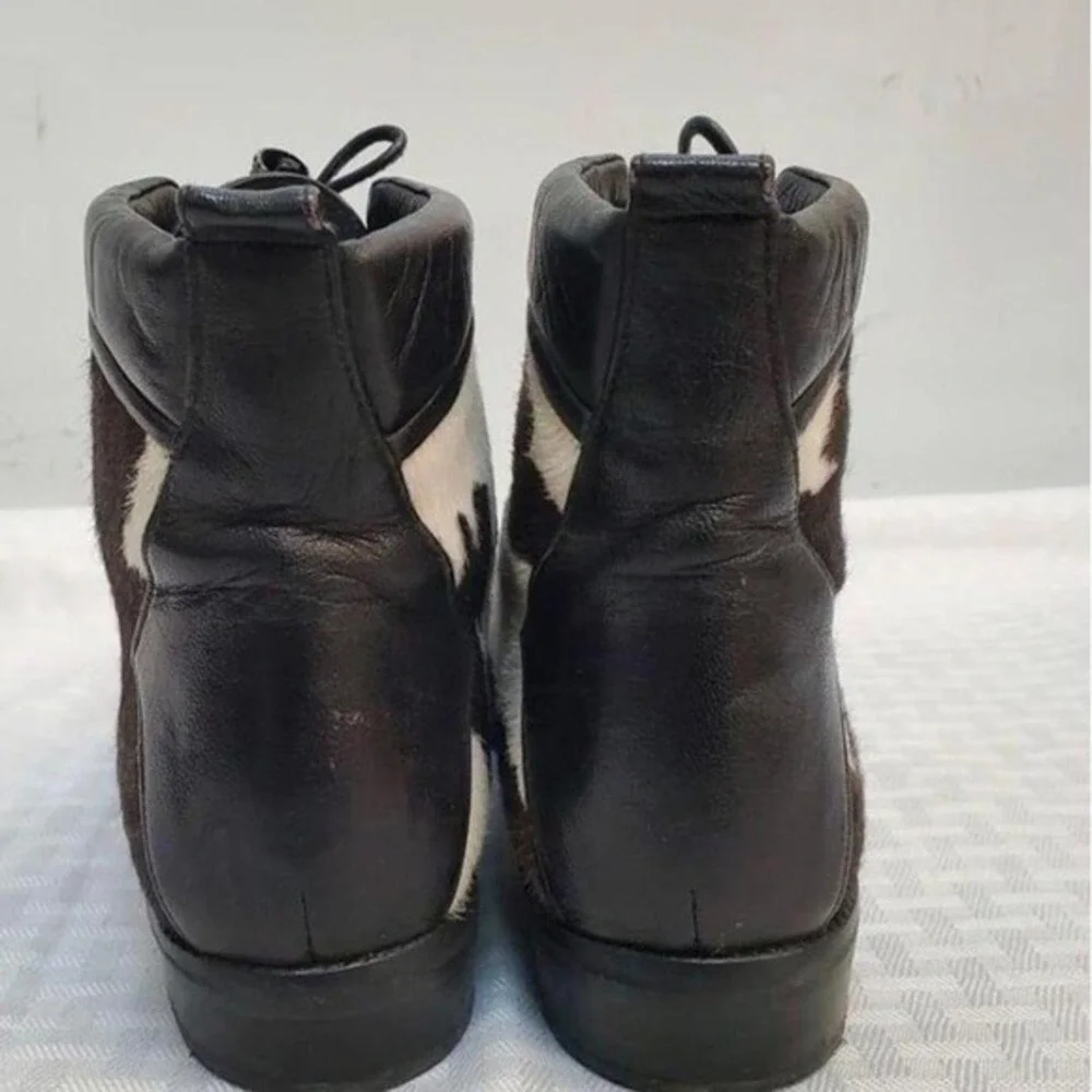 Stuart Weitzman Cow Print‎ Leather Boots big Kids 4 Black White Good Calf Hair